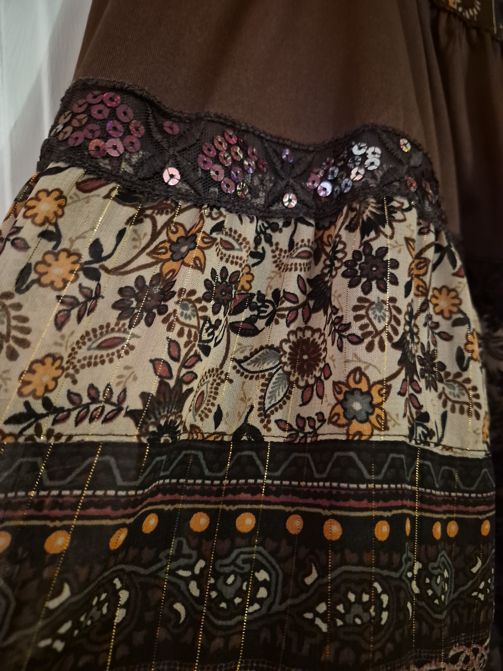 Sweet Lily Elastic Waist Floral Brown Tiered Midi Skirt - Size L - Picture 9 of 12
